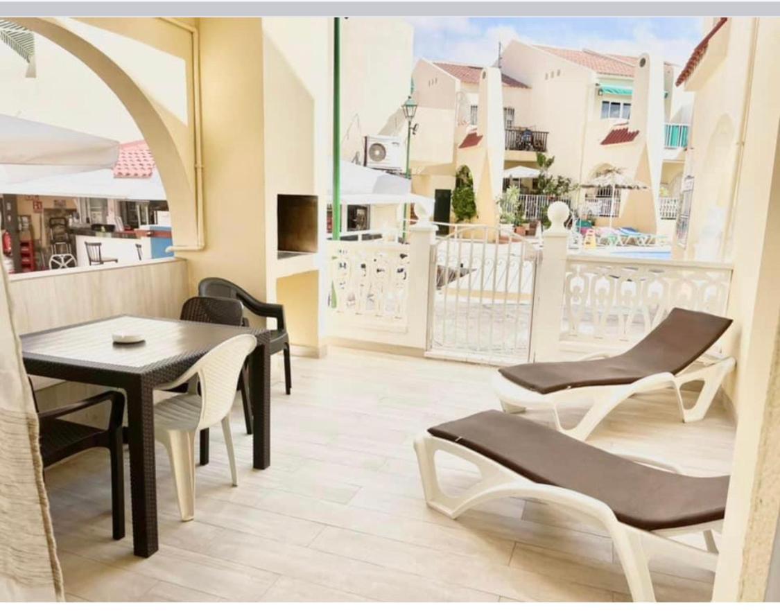 Luxury Apartment Fronte Piscina Mareverde A&V Costa Adeje المظهر الخارجي الصورة